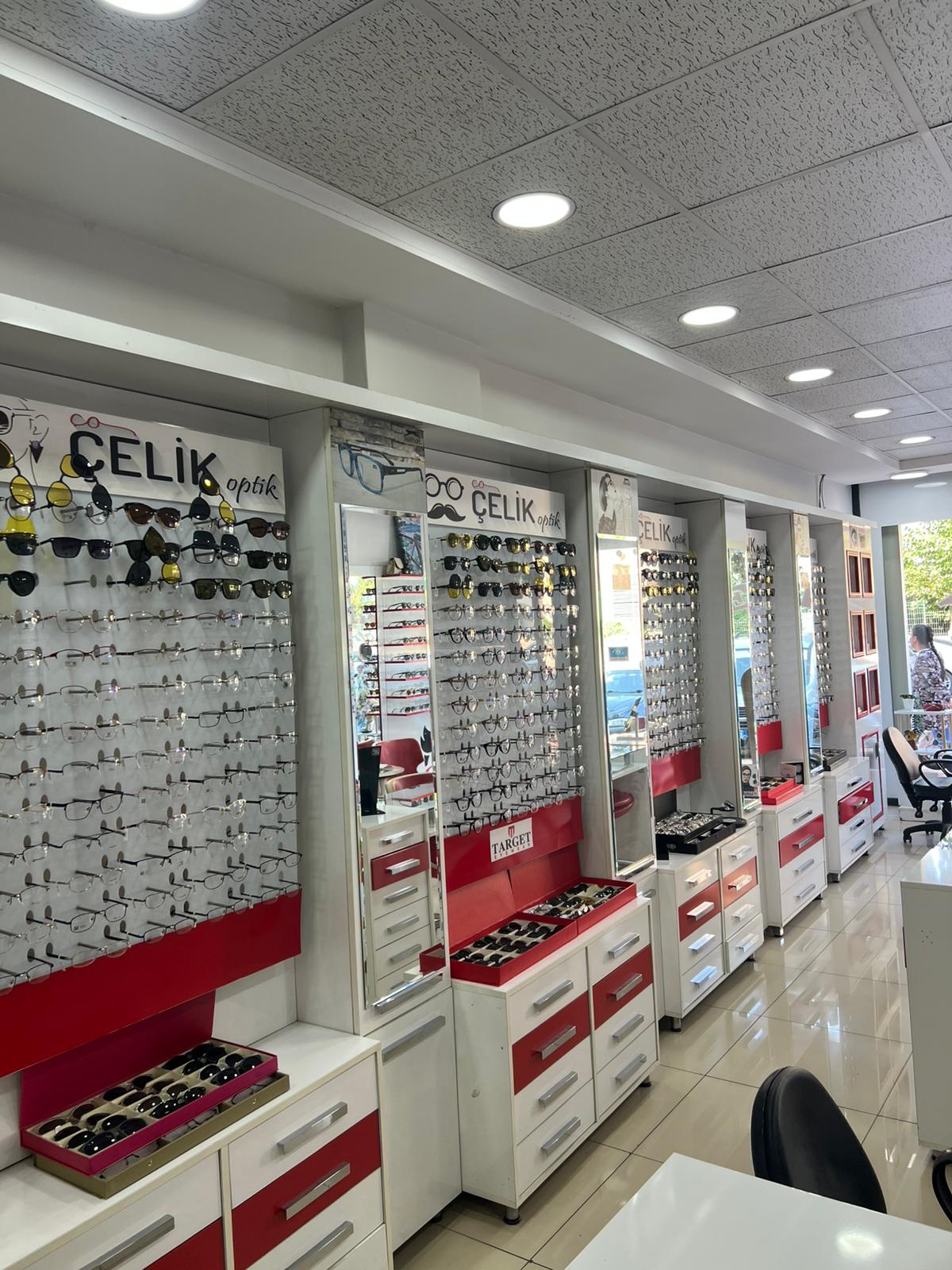 Çelik Optik Mersin mağaza dış görünüm görseli